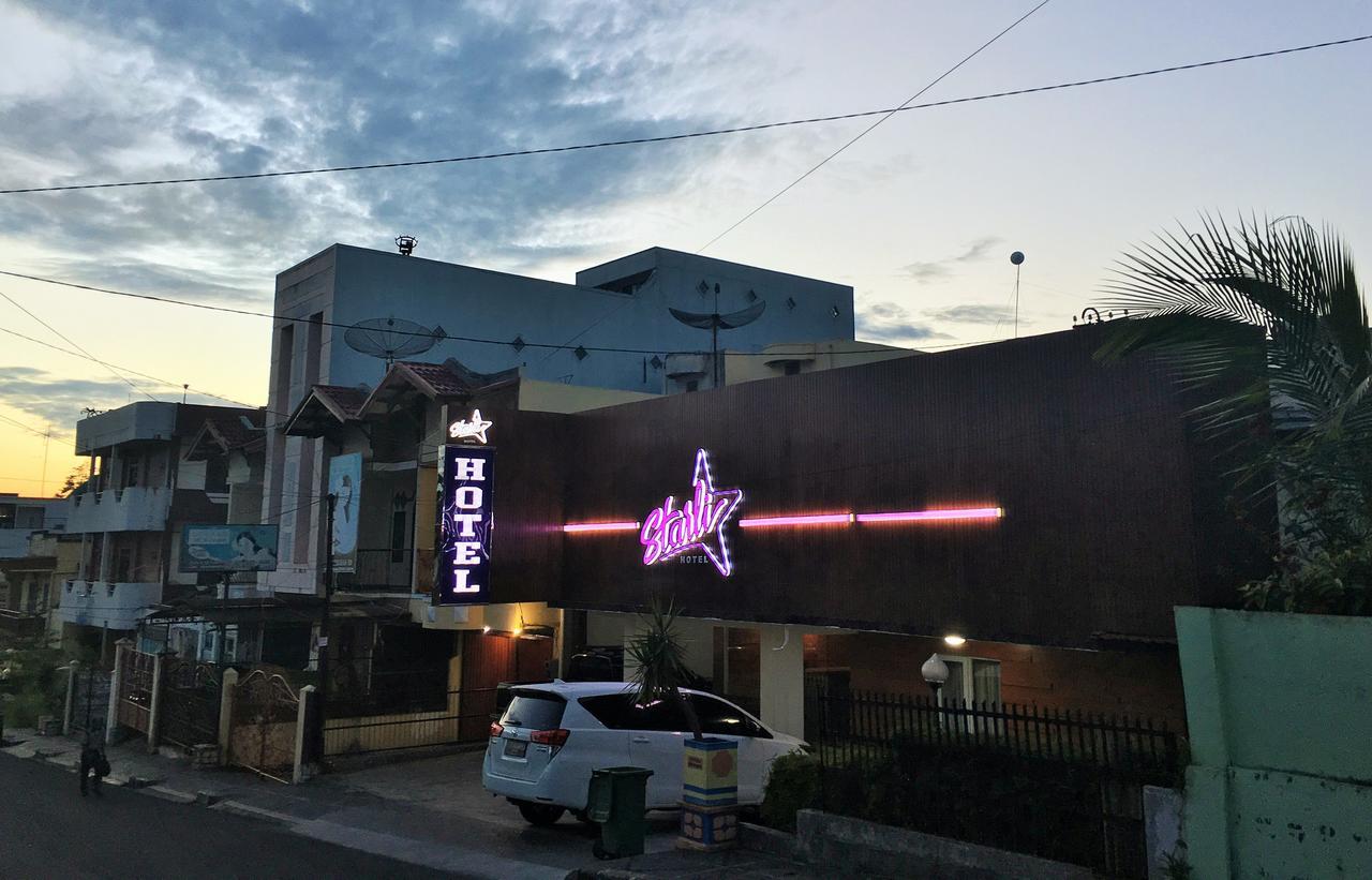 Starli Hotel Bukittinggi Buitenkant foto